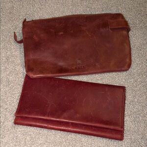 Set of Able Leather Goods